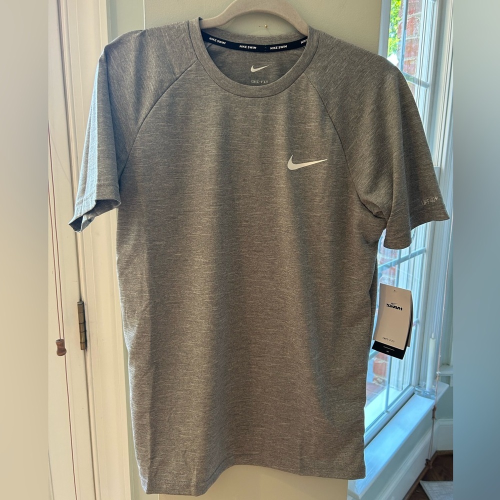 Nike Swim Shirt Heathered Gray SPF 40 NWT Size Small New Dri-Fit